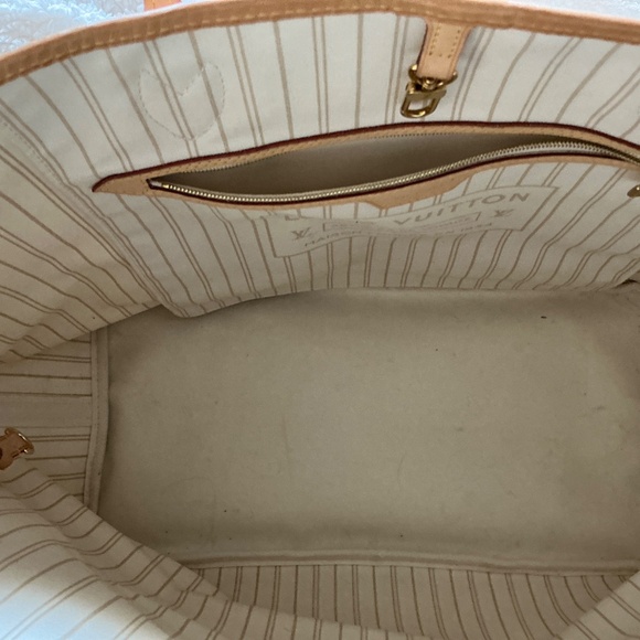 LV Neverfull GM - Picture 4 of 7